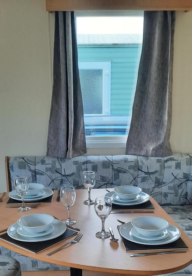 Masons By The Sea Heysham Static Caravan Sleeps 8 Pet Friendly Exterior photo